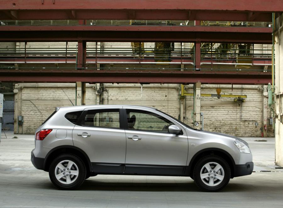  Nissan Qashqai 2WD 2007 года  (фото 8 из 11)